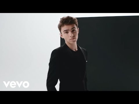 Nathan Sykes - Kiss Me Quick (Official Music Video)