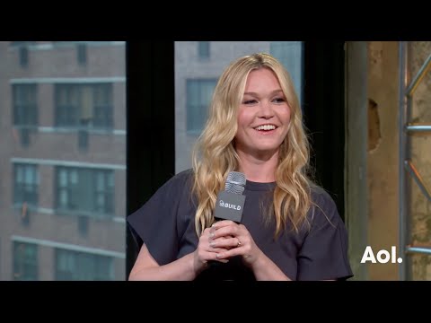 Julia Stiles On &quot;Jason Bourne&quot; | BUILD Series