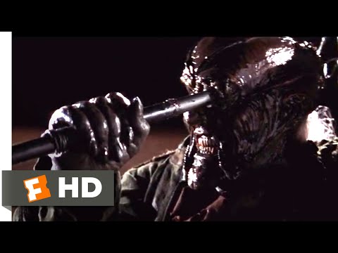 Jeepers Creepers 2 (2003) - The Students Fight Back (5/9) | Movieclips