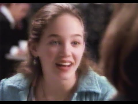 Erika Christensen in 1997 Payless Shoes Source Commercials