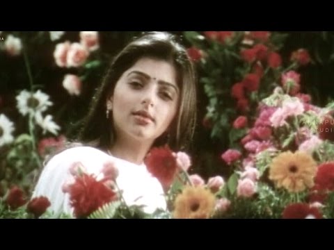 Bhumika Introduction Scene || Yuvakudu Movie || Sumanth,Bhumika