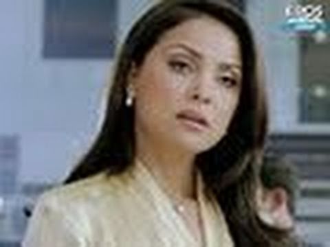 Chalo Dilli (Uncut Theatrical Trailer) | Vinay Pathak | Lara Dutta.