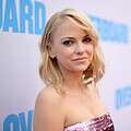 Anna Faris - Selfie