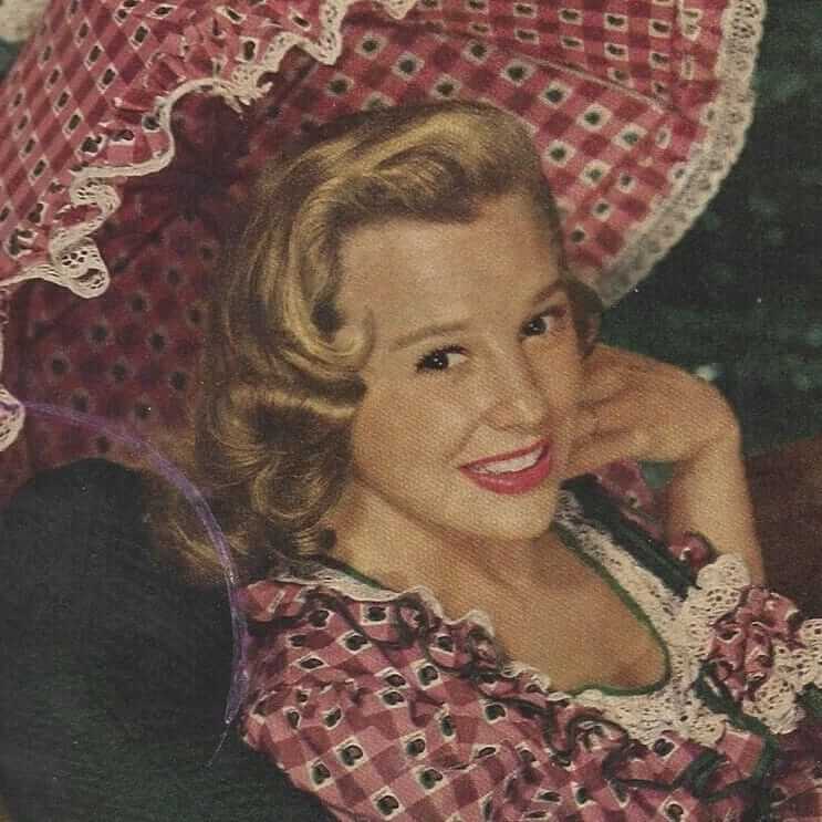 June Allyson - Selfie