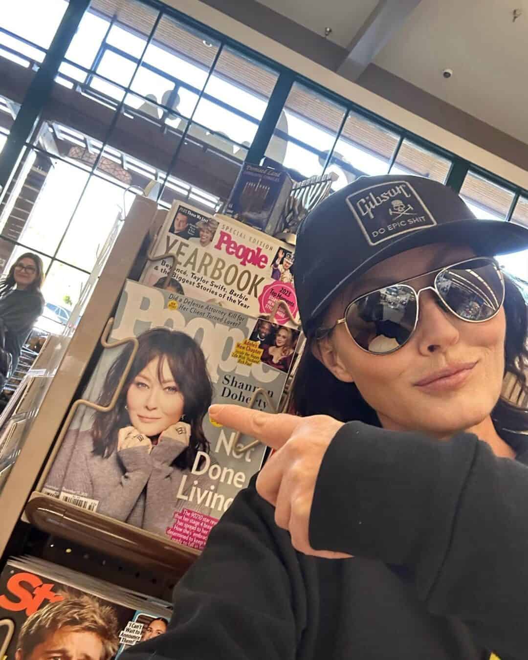 Shannen Doherty - Selfie