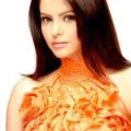 aamna-sharif-height-weight-age-bra-size-affairs-body-stats-bollywoodfox-2