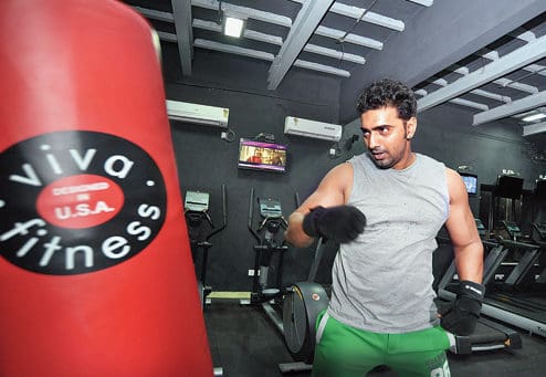 Dev Actor Height Weight Age Biceps Size Affairs Body Measurements ...