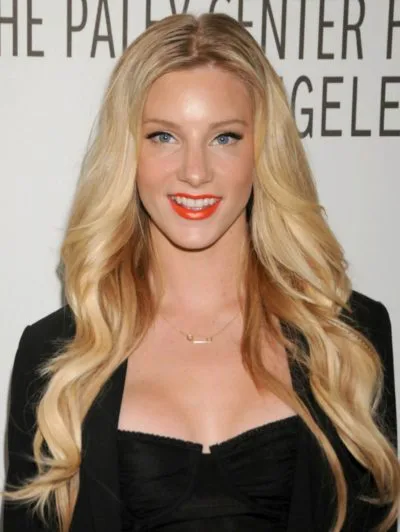 heather-morris-height-weight-age-bra-size-body-stats-affairs-boy-friends-details-3