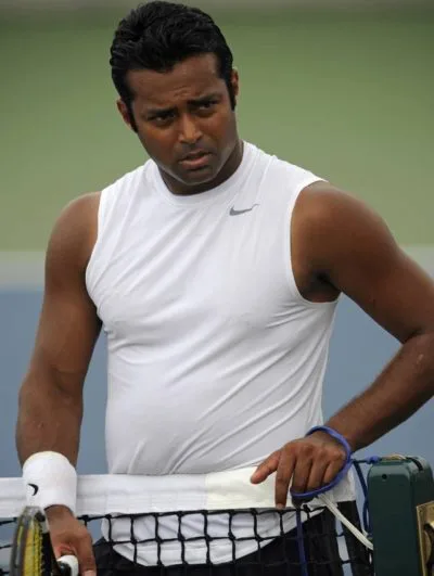 leander-paes-height-weight-age-affairs-body-stats-bollywoodfox-2
