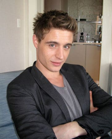 Max Irons Height Weight Age Bicep Triceps Body Measurements