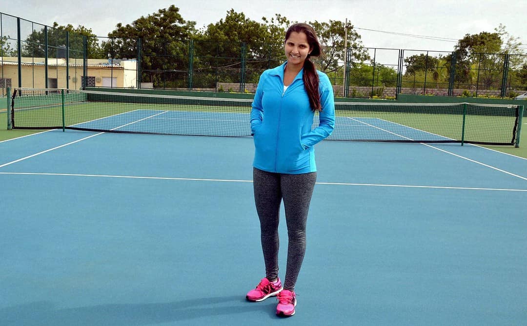 sania-mirza-at-a-practice-session-2