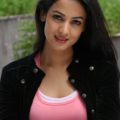 Sonal Chauhan Height Weight Age Affairs Body Stats