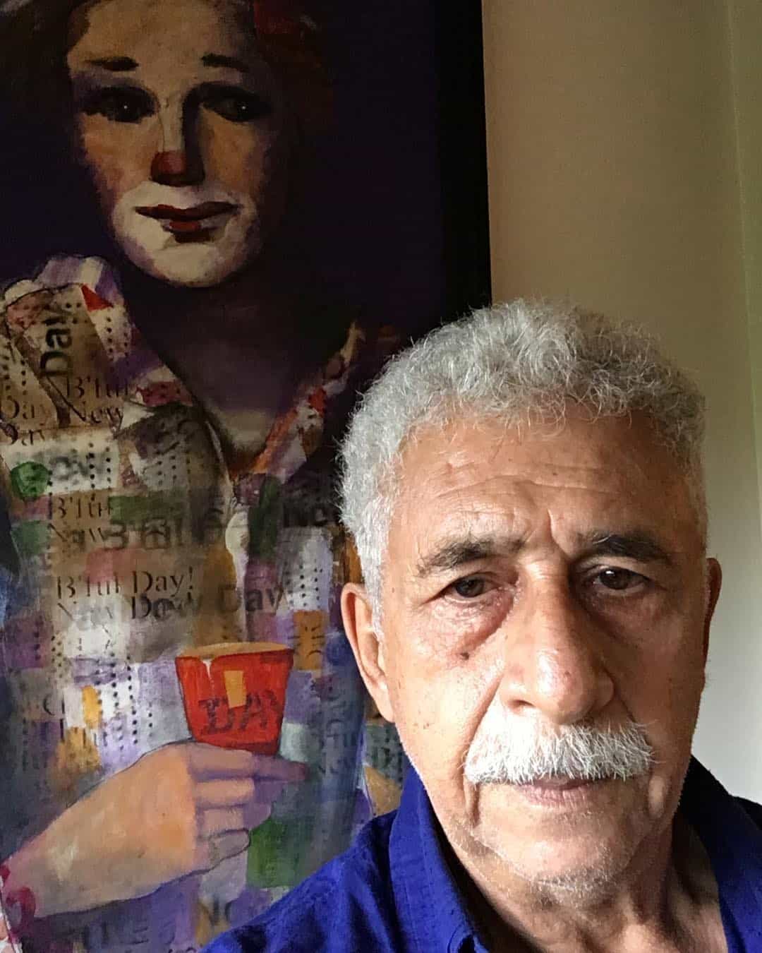 Naseeruddin Shah : Net Worth, Height, Weight, Age, Affairs, Wiki, Facts and Figures 3 Naseeruddin Shah - Selfie
