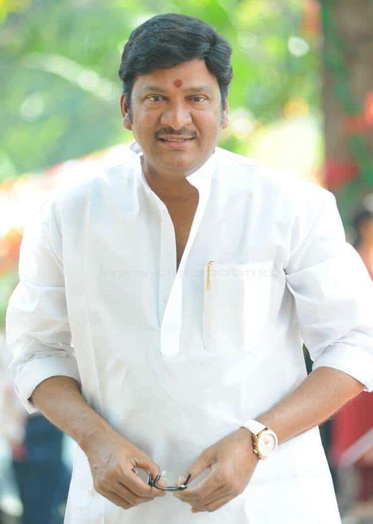 Rajendra Prasad : Net Worth, Height, Weight, Age, Affairs, Wiki, Facts and Figures 2 Rajendra Prasad - Rise To Stardom
