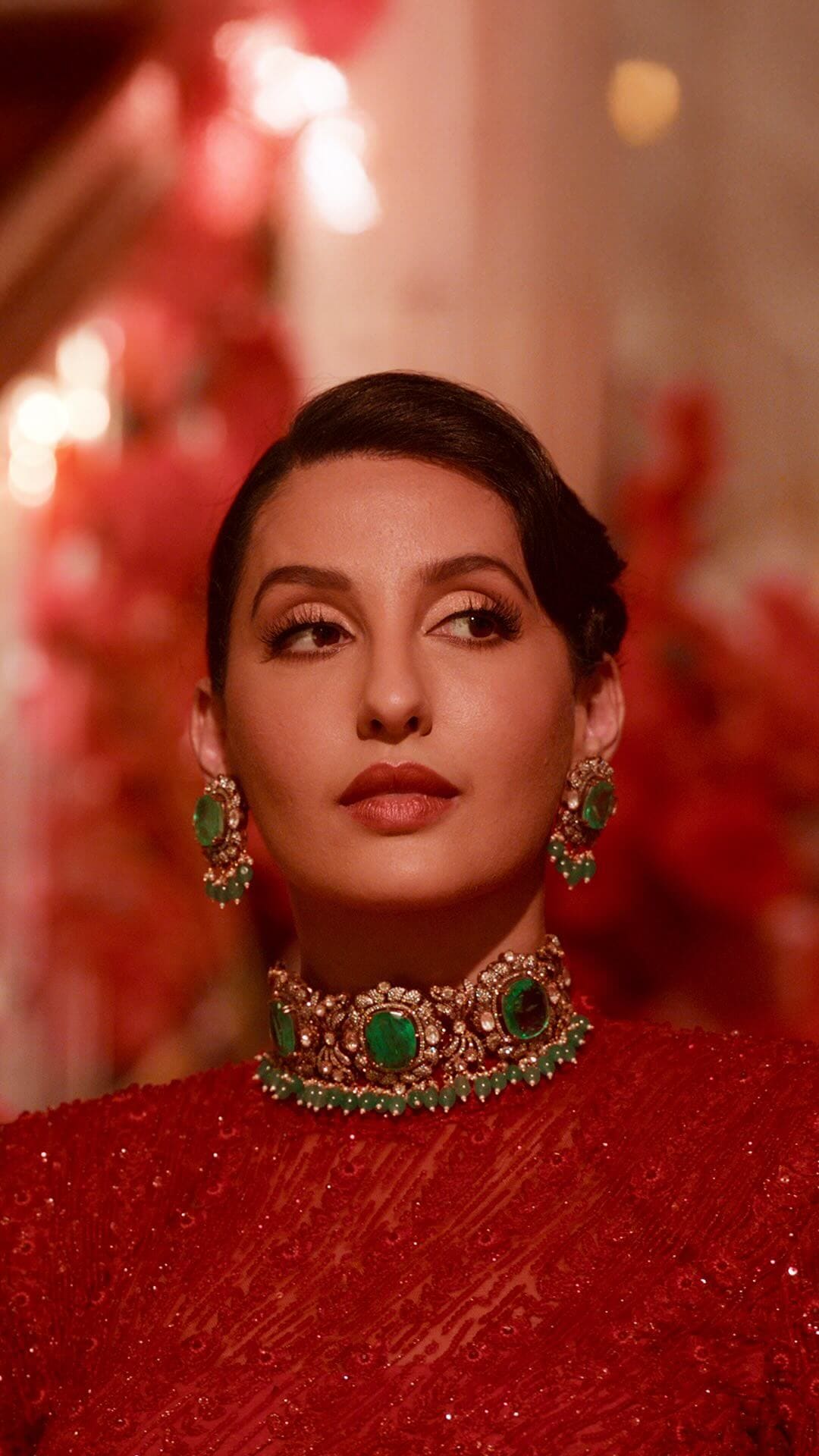 Nora Fatehi : Net Worth, Height, Weight, Age, Affairs, Wiki, Facts and Figures 3 Nora Fatehi - Selfie