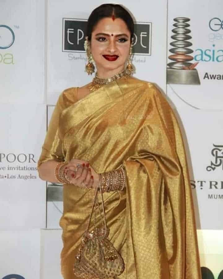 Rekha : Net Worth, Height, Weight, Age, Affairs, Wiki, Facts and Figures 7 Rekha - Interesting