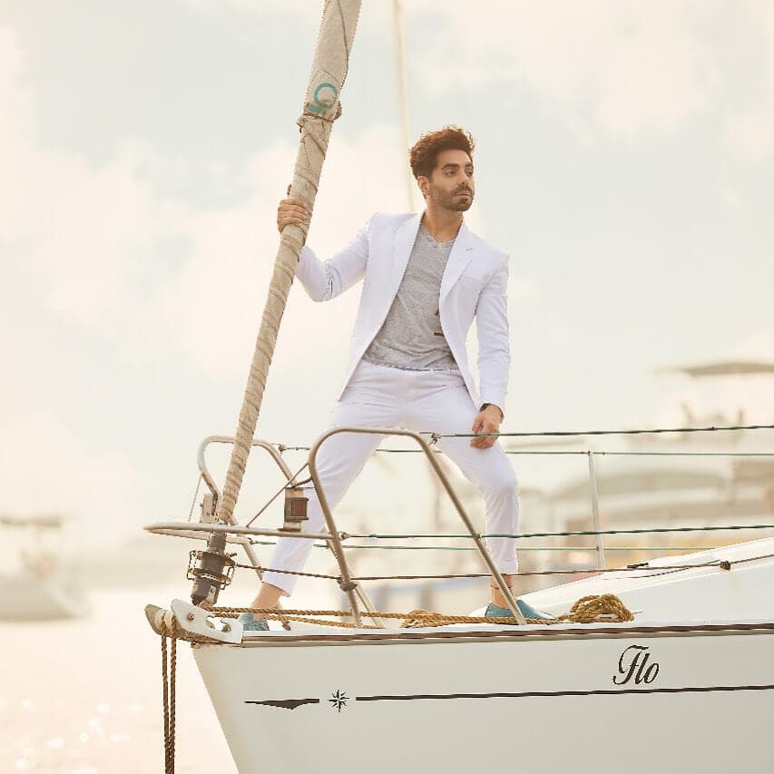 Aparshakti Khurana : Net Worth, Height, Weight, Age, Affairs, Wiki, Facts and Figure 6 Aparshakti Khurana - Interesting