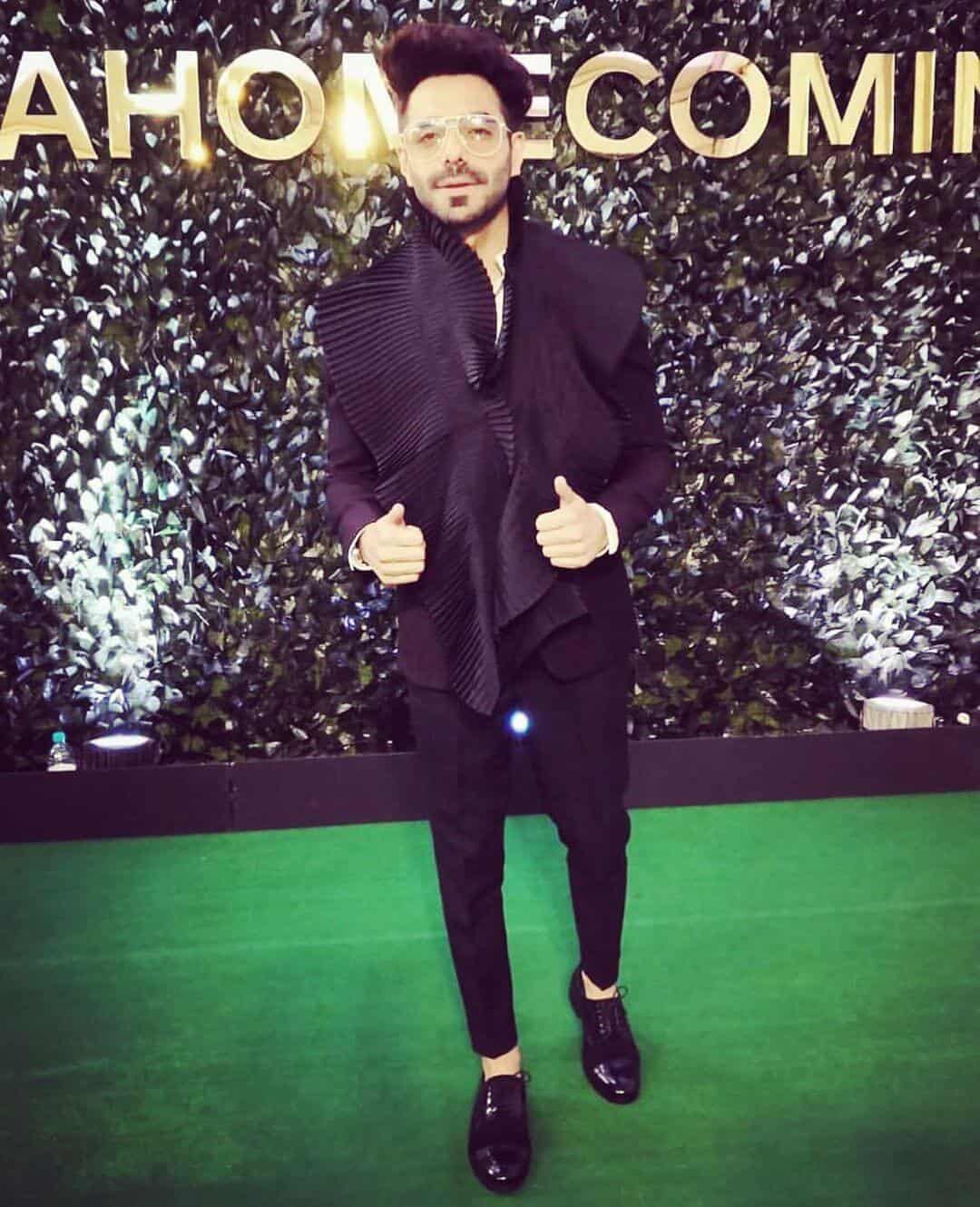 Aparshakti Khurana : Net Worth, Height, Weight, Age, Affairs, Wiki, Facts and Figure 2 Aparshakti Khurana - Rise To Starodm