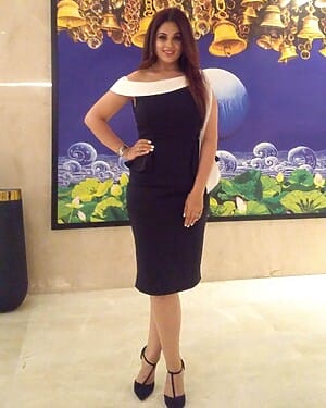 Anjana Sukhani Physical Appearance