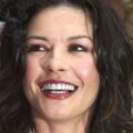 Catherine Zeta Jones - Selfie