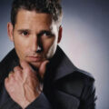 Eric Bana - Selfie
