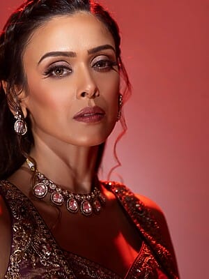 Hrishitaa Bhatt Selfie