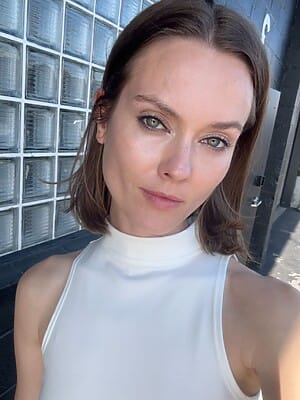 Jac Jagaciak Selfie