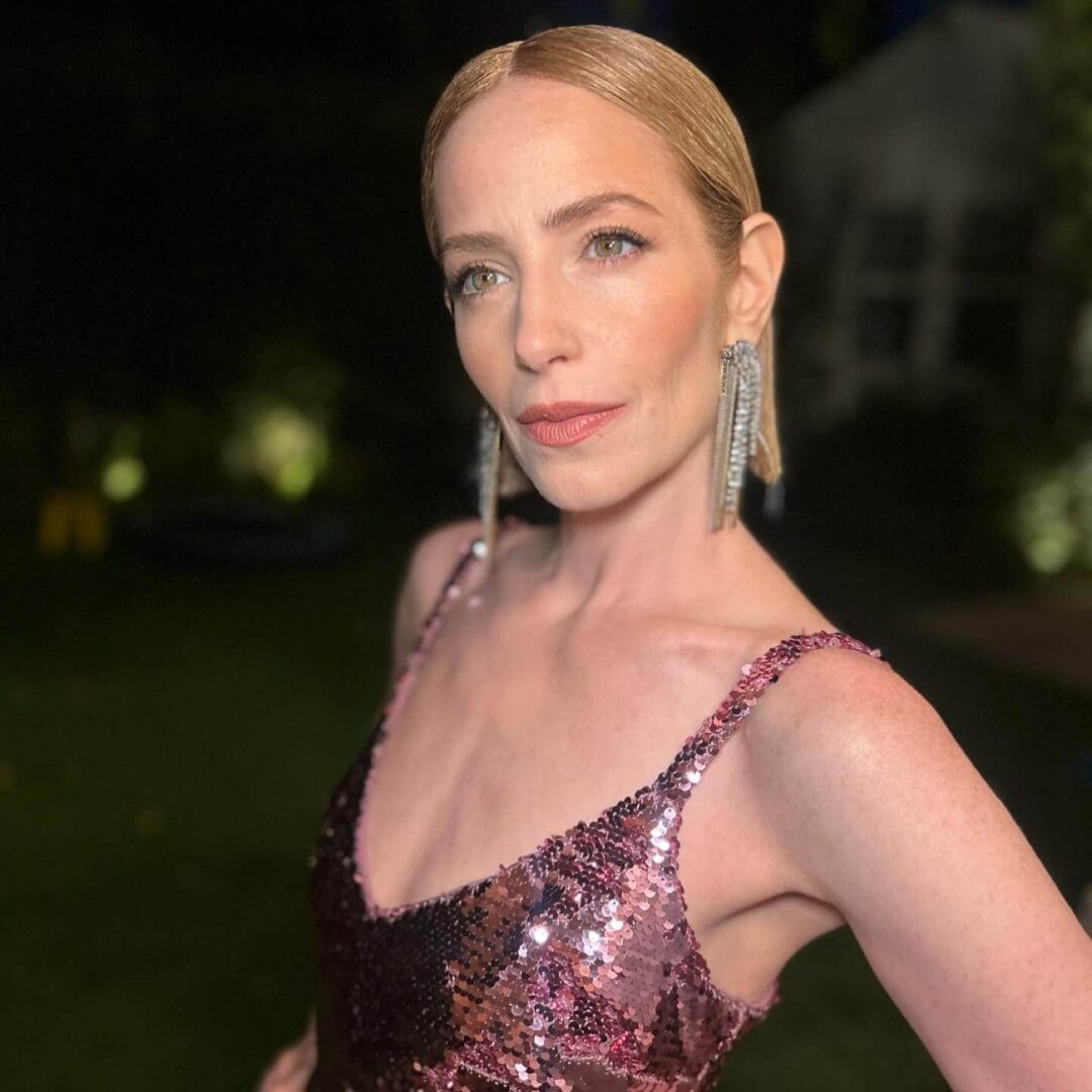 Jaime Ray Newman - Selfie