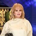 Joanna Lumley Selfie