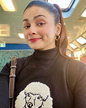 Prachi Desai Selfie