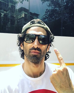 Aditya Roy Kapur Selfie