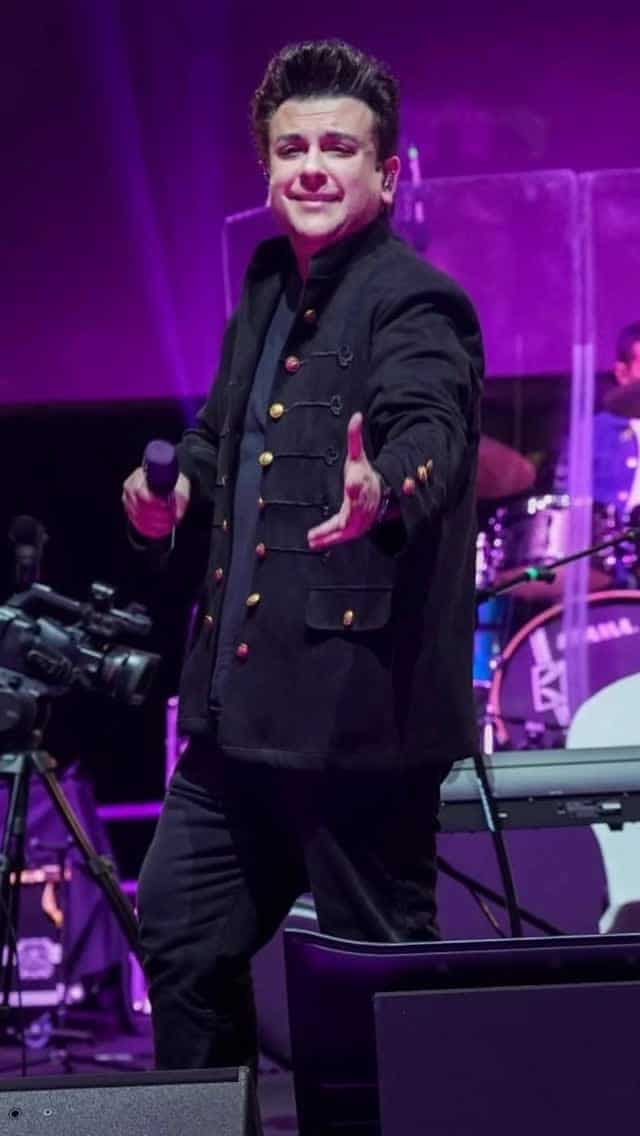 Adnan Sami : Net Worth, Height, Weight, Age, Affairs, Wiki, Facts and Figures 5 Adnan Sami - Interesting