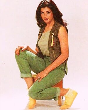 Anita Raj Early Life And Upbringing
