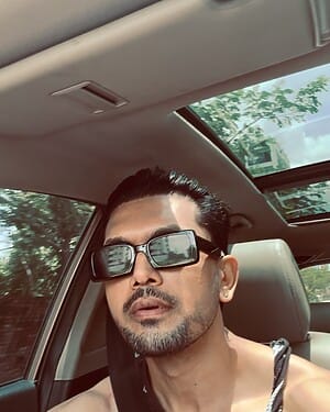 Arifin Shuvoo Selfie