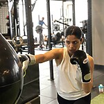 Freida Pinto Physical Appearance