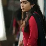 Gowri Munjal Early Life And Upbringing