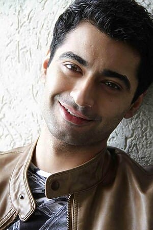 Harshad Arora Early Life