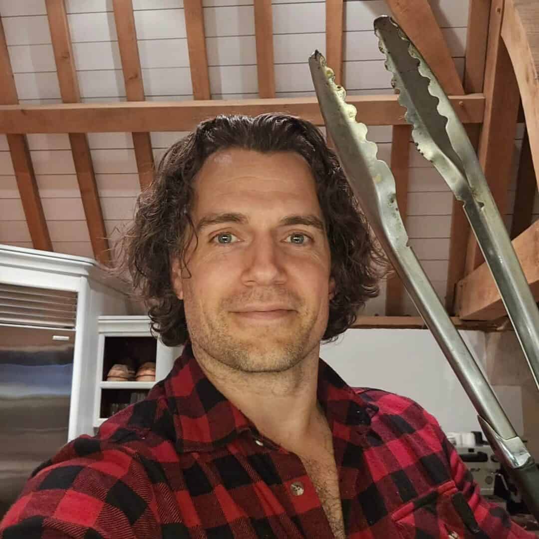 Henry Cavill - Selfie