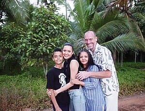 Isha Sharvani Family And Relationships