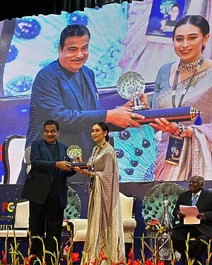 Karishma Kapoor Career, Awards, And Achievements