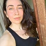 Karisma Kapoor Selfie
