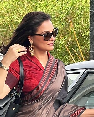 Lara Dutta Assets And Finances