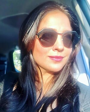 Lara Dutta Selfie