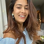 Mira Rajput Selfie Image