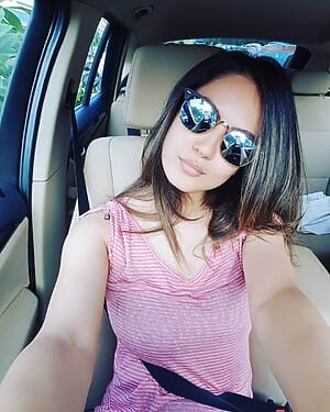 Pooja Bose Assets And Finances