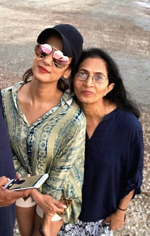 Sonal Chauhan Family And Relationships