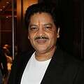 Udit Narayan - Selfie