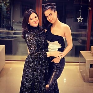 Urvashi Sharma Early Life And Upbringing