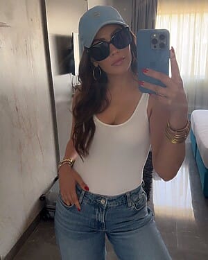 Waluscha De Sousa Selfie