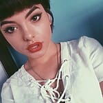 Nia Lovelis